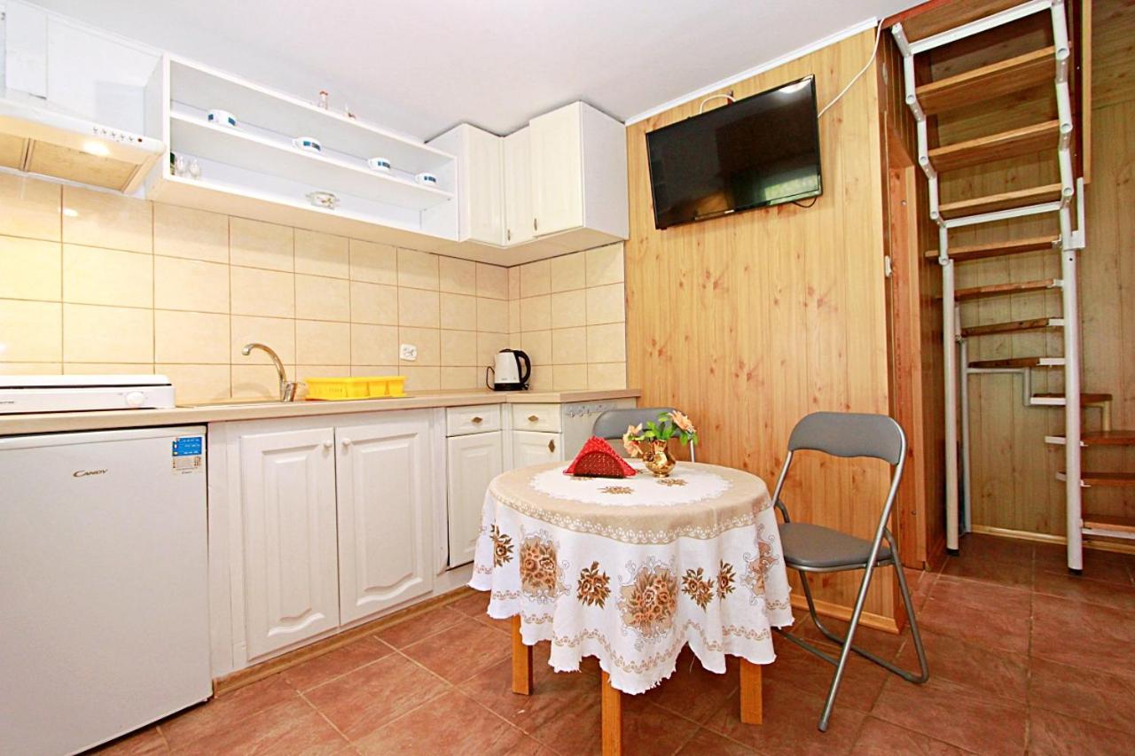 Domki Wczasowe Mazury - Ferienhaus Masuren - Do 12 Osob - Idealny Dla Grup Dluzek Екстериор снимка