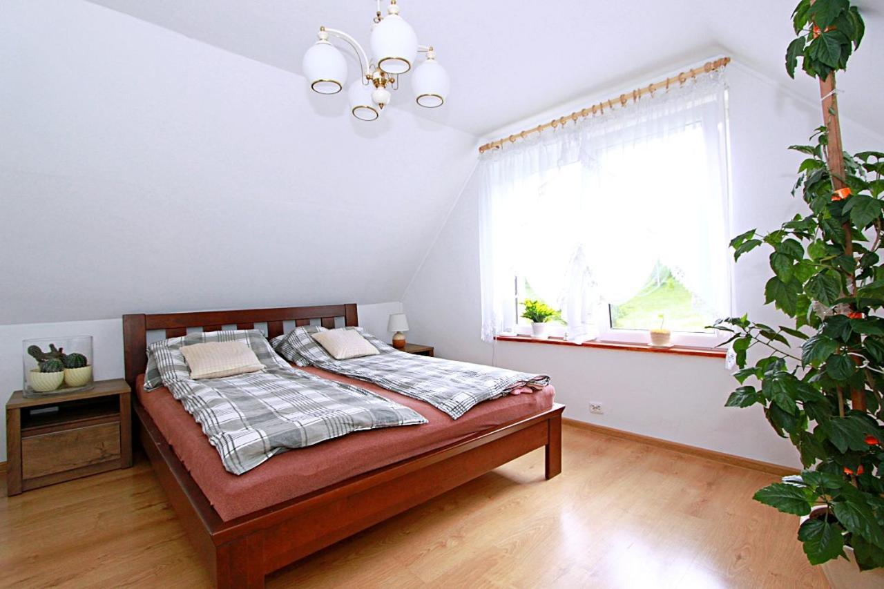 Domki Wczasowe Mazury - Ferienhaus Masuren - Do 12 Osob - Idealny Dla Grup Dluzek Екстериор снимка