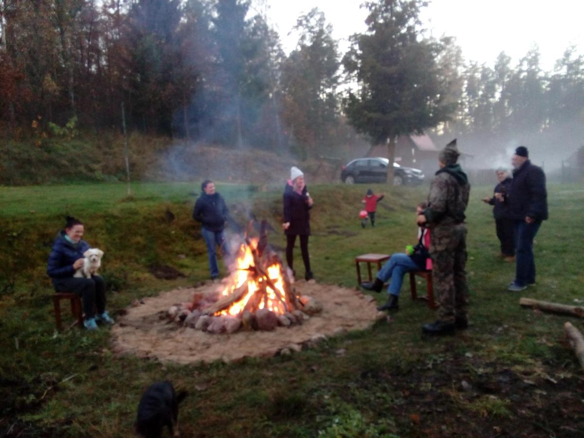 Domki Wczasowe Mazury - Ferienhaus Masuren - Do 12 Osob - Idealny Dla Grup Dluzek Екстериор снимка